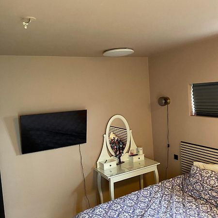 Spacious 3Br Condo Near Blue Lagoon 15M Airport 9M Njarthvik Ngoại thất bức ảnh