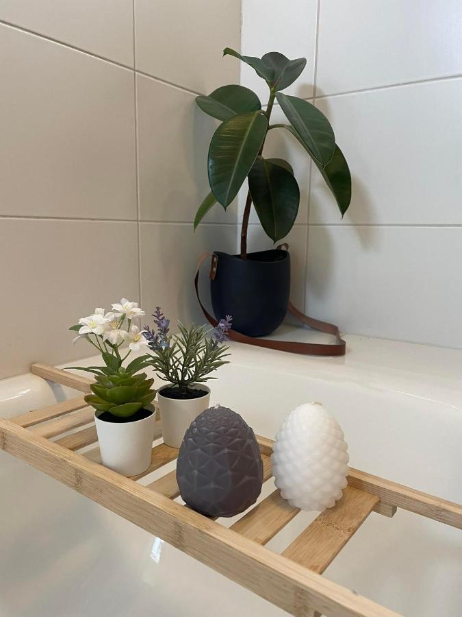 Spacious 3Br Condo Near Blue Lagoon 15M Airport 9M Njarthvik Ngoại thất bức ảnh