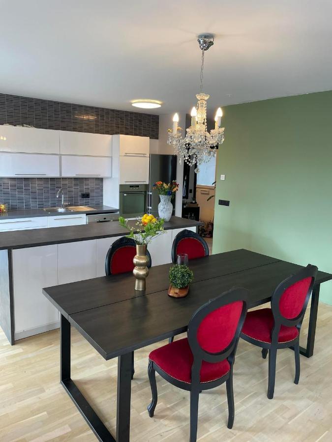 Spacious 3Br Condo Near Blue Lagoon 15M Airport 9M Njarthvik Ngoại thất bức ảnh