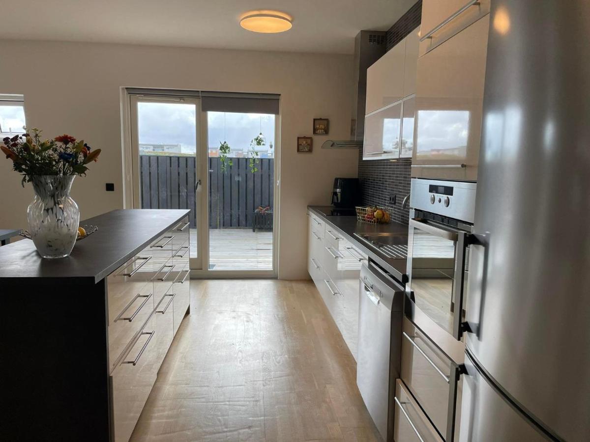 Spacious 3Br Condo Near Blue Lagoon 15M Airport 9M Njarthvik Ngoại thất bức ảnh