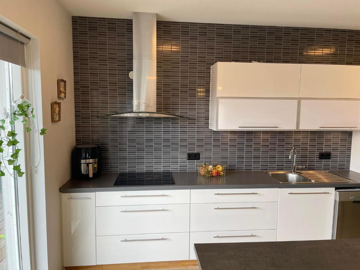 Spacious 3Br Condo Near Blue Lagoon 15M Airport 9M Njarthvik Ngoại thất bức ảnh